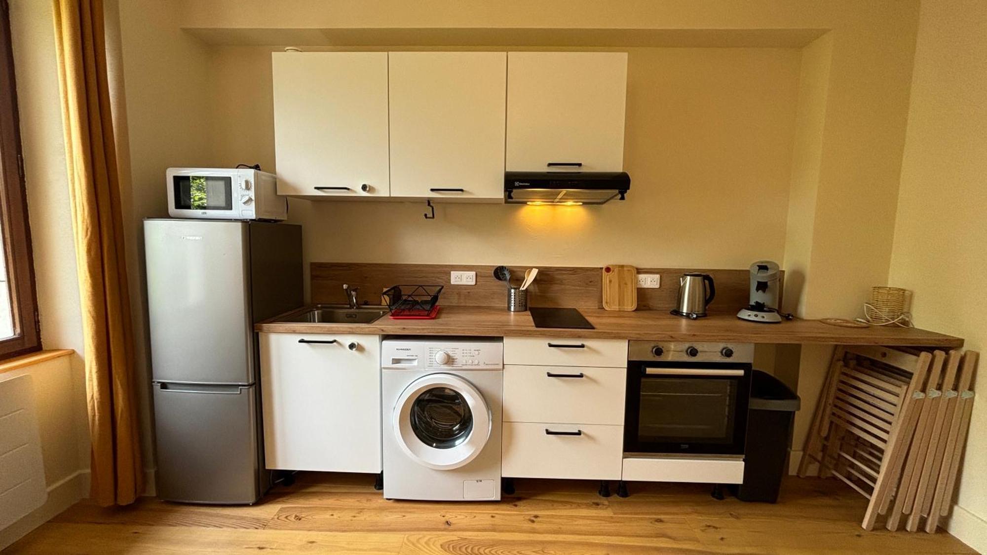 T2 Cocon Avec Balcon Et Parking Apartamento